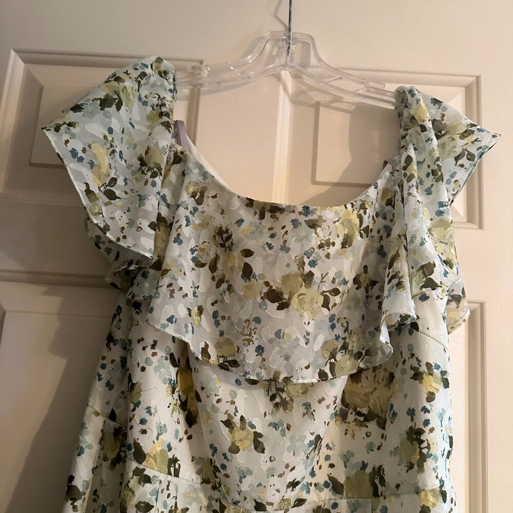 MIKAEL AGHAL dress, beautiful flowing long dress, off the shoulder, floral dress - Picture 3 of 7